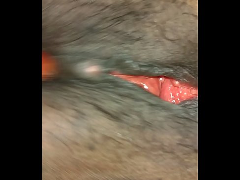 ❤️ 내 뚱뚱한 음부를 퍼뜨려 물총을 만들다. ☑  섹스 ko.onlyhdporn.ru에서
